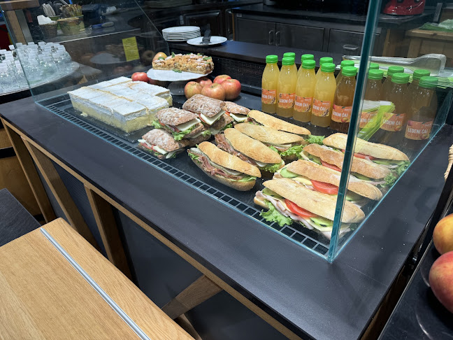 Marché Obrežje Mokrice - Gastronomija in gostinstvo