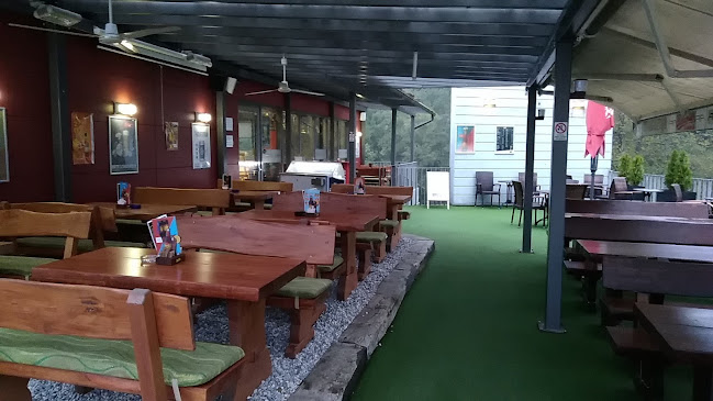 Opinii despre Arena bar Idrija în Idrija - Gastronomija in gostinstvo