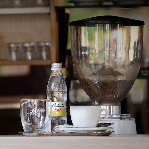 KRONA BUBBLE & VAFELJ - Gastronomija in gostinstvo