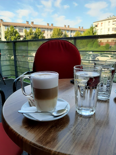 Gostinstvo tandem bar Marjetka Kukuljčić s.p.