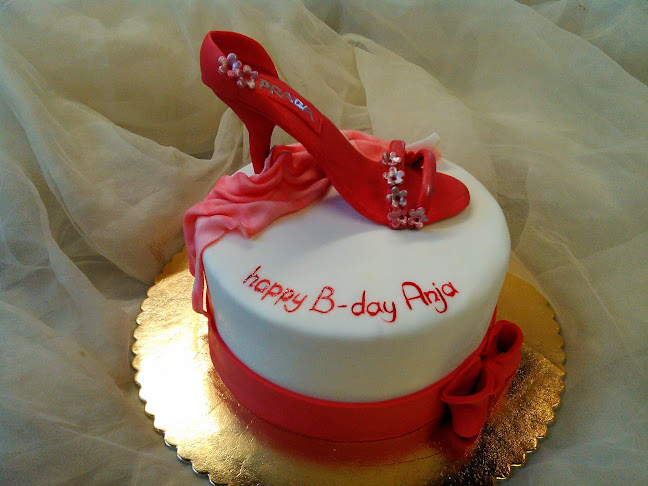 Opinii despre Kraljevi Mignon slaščičarnica în Kranj - Gastronomija in gostinstvo