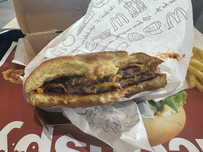 Opinii despre McDonald's Kranj în Kranj - Gastronomija in gostinstvo