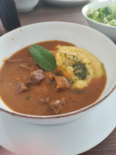 Opinii despre Restavracija IZUM în Maribor - Gastronomija in gostinstvo