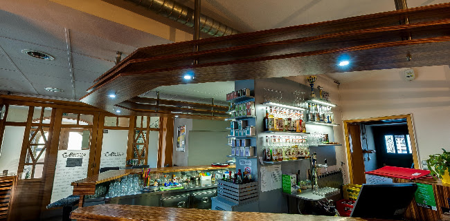 Kavarna Askari - Gastronomija in gostinstvo