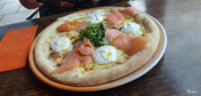 Opinii despre Pizza 33 în Koper - Gastronomija in gostinstvo