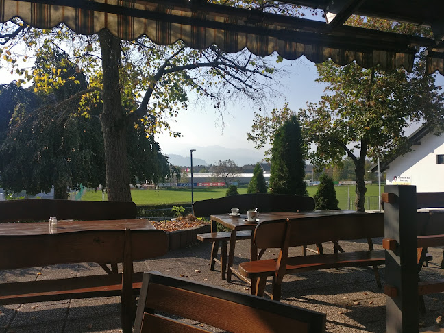 Comentarii opinii despre Restavracija in pizzerija Center, Miha Gluščič d.o.o.