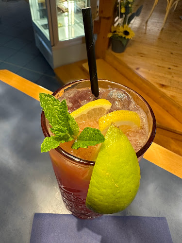 Opinii despre Valentinin kotiček Kavarna in Slaščičarna în Celje - Gastronomija in gostinstvo