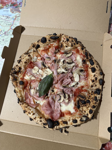 Gostilnica in pizzerija Caprese - Gastronomija in gostinstvo