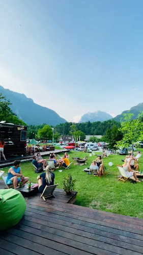 Opinii despre Yurty Bar în Bovec - Gastronomija in gostinstvo