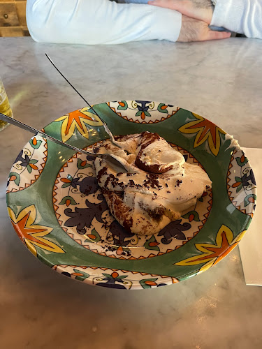 Pop’s Pizza - Gastronomija in gostinstvo