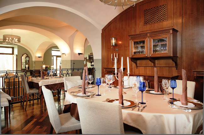 Zdraviliški trg 6, 3250 Rogaška Slatina