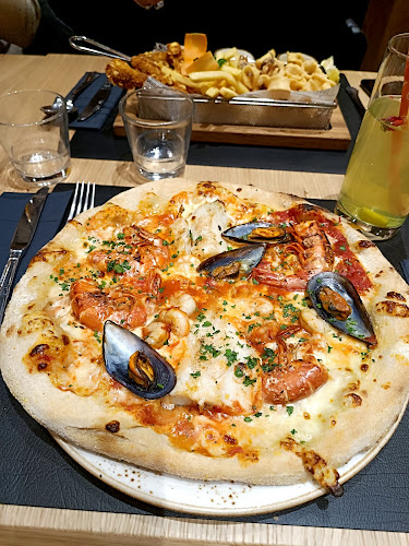 Na Vasi, restavracija in prenočišča - Gastronomija in gostinstvo