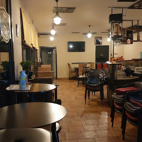 Comentarii opinii despre Smuggler bar