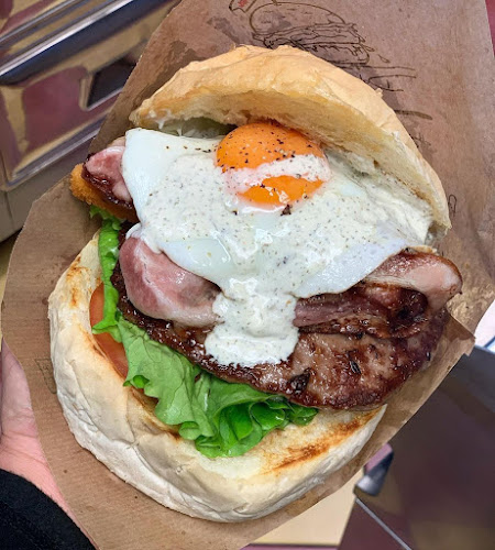 Opinii despre Okrepčevalnica Pinki Sašo Krpič s.p. în Kranj - Gastronomija in gostinstvo