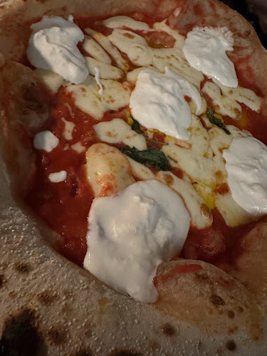 Glavni trg 8, 2000 Maribor