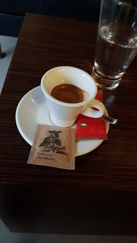 Opinii despre Kavarna Betnava în Maribor - Gastronomija in gostinstvo