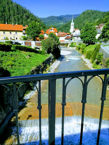 Kavarna Stara Godba Tržič - Gastronomija in gostinstvo