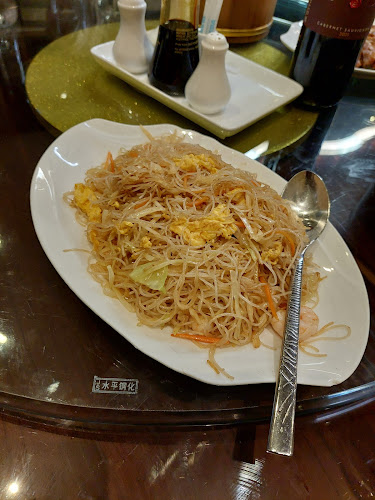 Opinii despre Azijska Restavracija 'Veliki Hong Kong' în Ljubljana - Črnuče - Gastronomija in gostinstvo