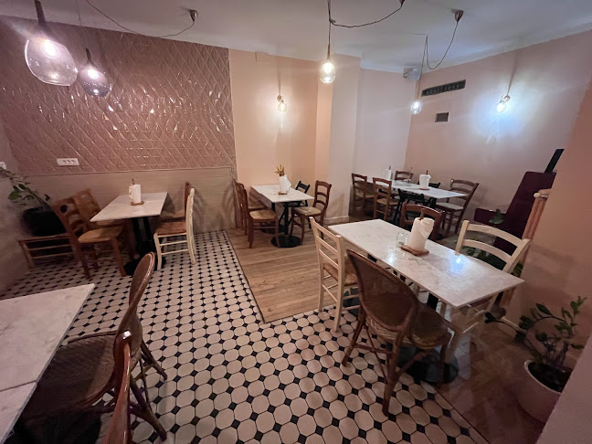 Gornji trg 20, 1000 Ljubljana