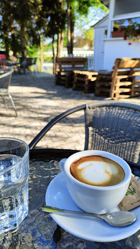 PAVILJON JURČEK - Gastronomija in gostinstvo