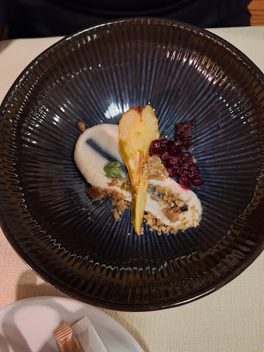 Dvor Jezeršek Brnik - Cerklje na Gorenjskem