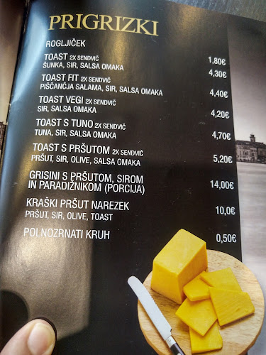 Opinii despre Lounge Bar Venezia în Velenje - Gastronomija in gostinstvo