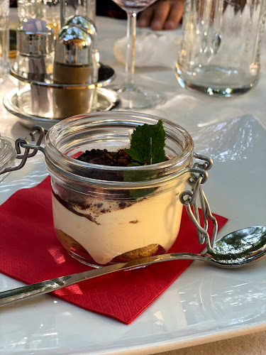 Gostilna Kraški rob - Gastronomija in gostinstvo