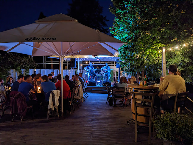 Raca bar - Gastronomija in gostinstvo