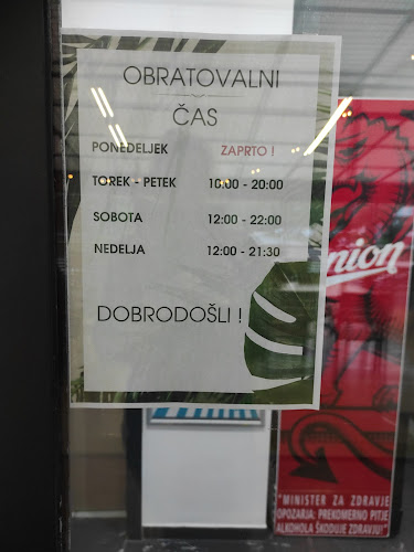 PIZZERIA VIJA VAJA - Gastronomija in gostinstvo