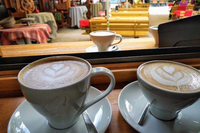 KOKTAJL, mešanje pijač, d.o.o., PR FARTKU (koktajl bar)