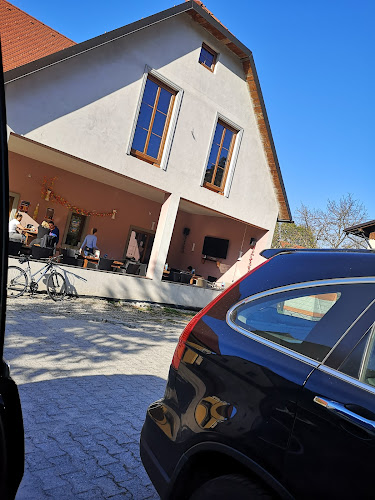 KAVA BAR YOLLI, IVAN FERJANIČ S.P.