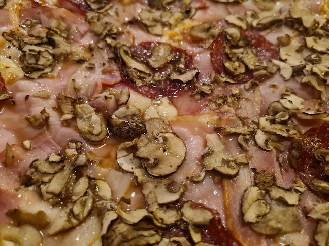 TAVERNA PALERMO - Gastronomija in gostinstvo