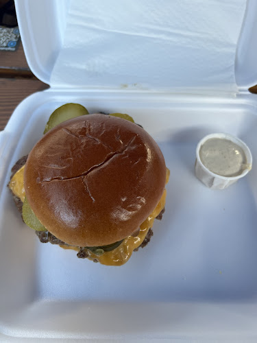 Trg golobarskih žrtev 46, 5230 Bovec