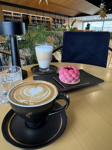 Opinii despre KCJT Art caffe în Novo mesto - Gastronomija in gostinstvo