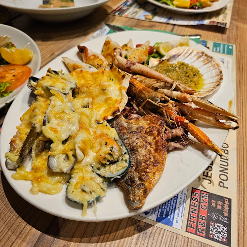 Picerija Picikato - Gastronomija in gostinstvo