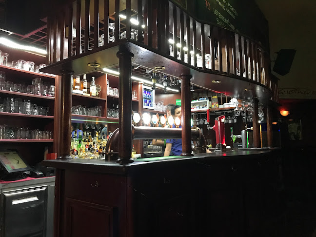 Comentarii opinii despre Holidays' Pub