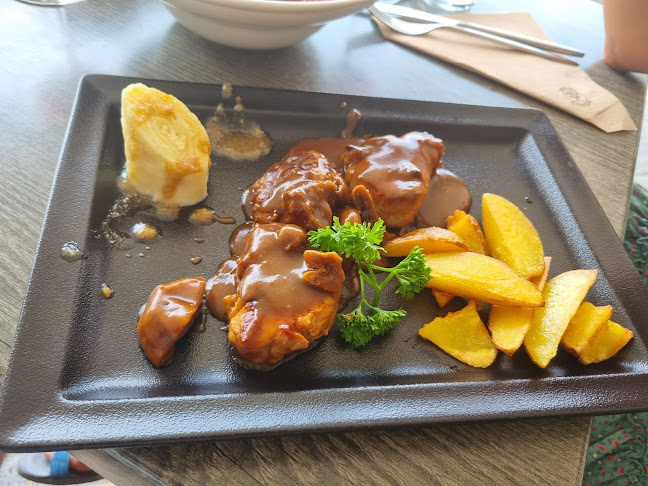 Gostilna Avguštin - Gastronomija in gostinstvo