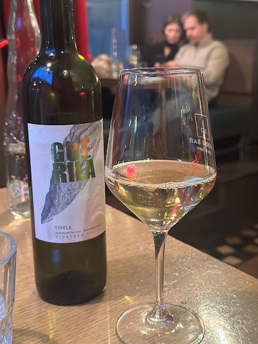 Opinii despre Dvorni Bar în Ljubljana - Gastronomija in gostinstvo