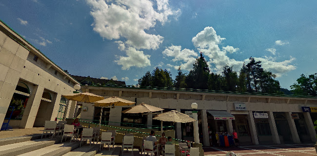 À propos cocktail bar - Gastronomija in gostinstvo