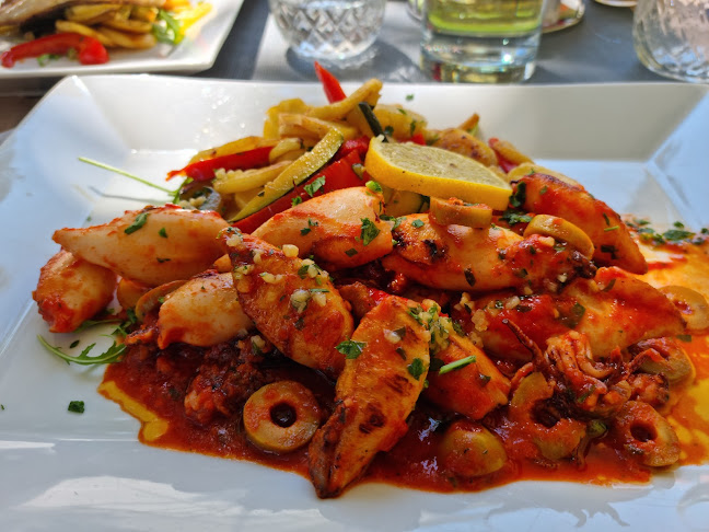 Gostilna - Pizzeria "Hruševje", Sonja Jurjevčič s.p. - Gastronomija in gostinstvo