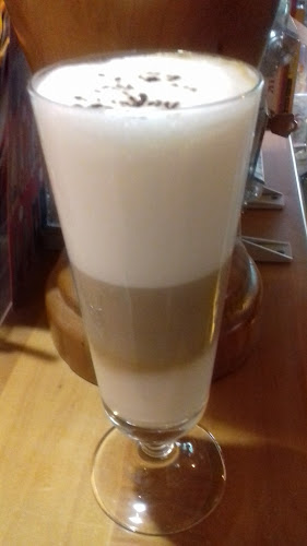 Parodija Bar - Gastronomija in gostinstvo