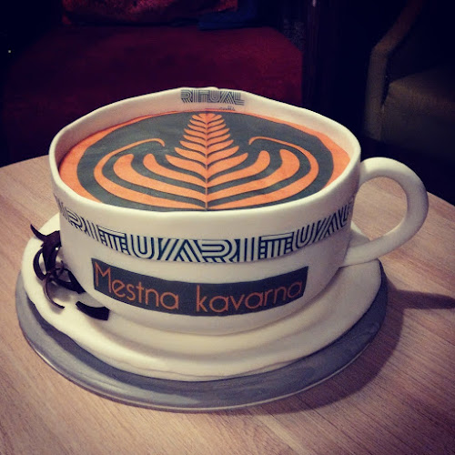 Comentarii opinii despre Mestna kavarna Kočevje