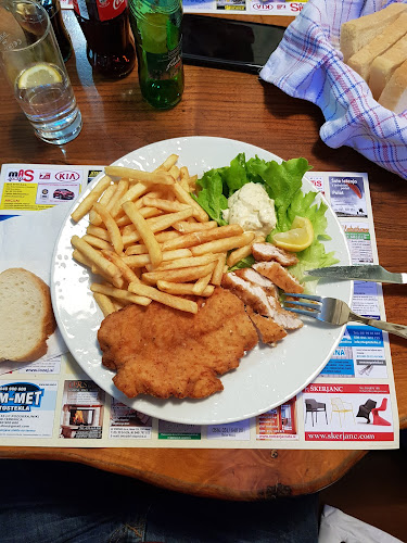 Pizzerija in gostilna 'Na Placu' - Vipava