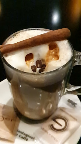 Kavarna Ginger - Gastronomija in gostinstvo