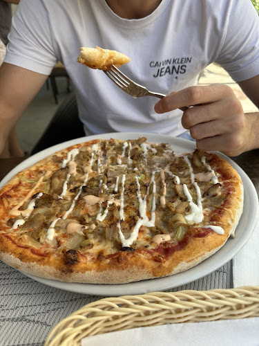 Opinii despre Pizzerija Julija în Metlika - Gastronomija in gostinstvo