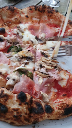 Glavni trg 8, 2000 Maribor