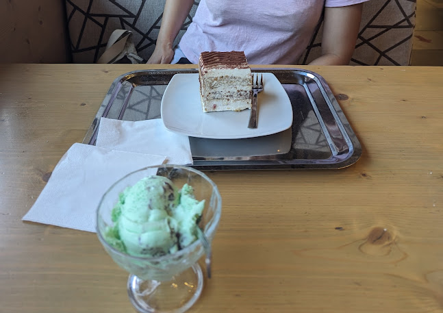 Grajska cesta 3, 4260 Bled