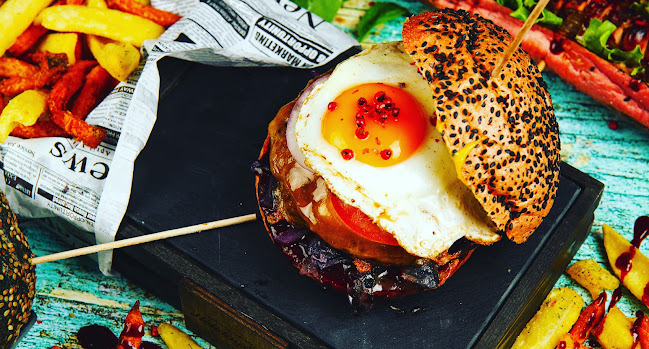 Holidays' Pub - Ljubljana