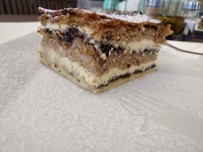 Oaza GRILL - Gastronomija in gostinstvo