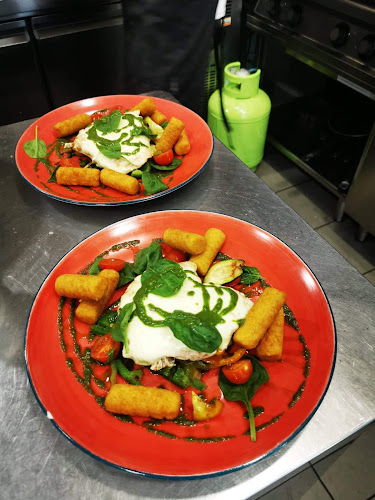 Picerija Toscana - Gastronomija in gostinstvo